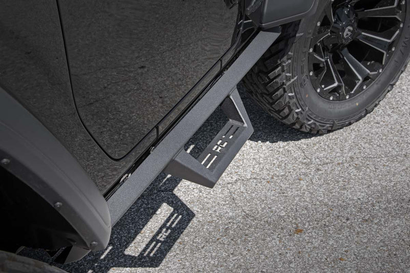 ESTRIBOS CONTOURED DROP STEPS | 2 DOOR | JEEP WRANGLER JL 4WD (2018-2023)