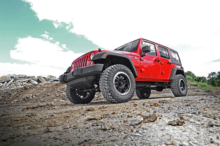 KIT DE ELEVACIÓN DE SUSPENSIÓN JEEP DE 2.5IN (07-18 WRANGLER JK)
